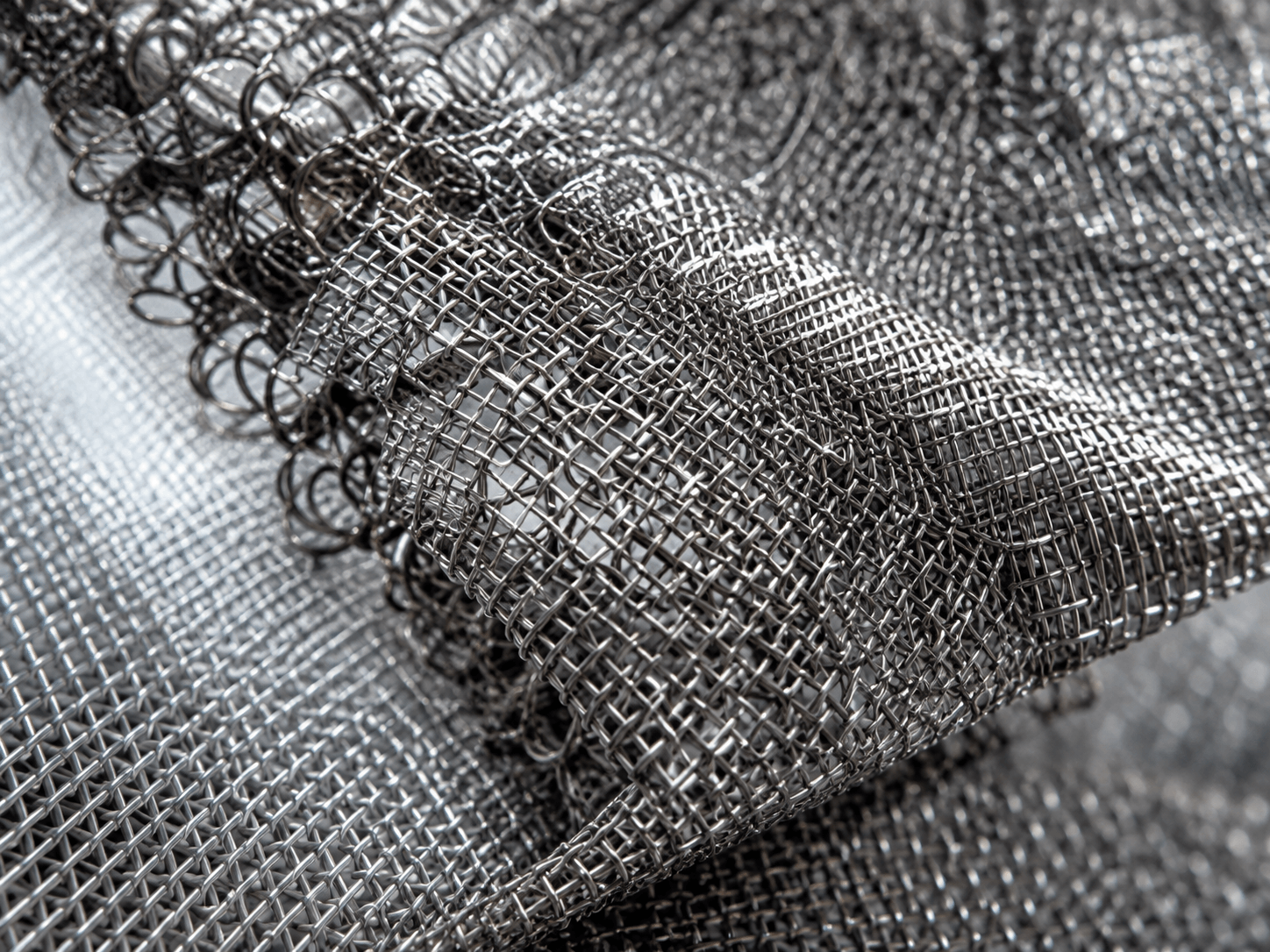 Illustration: Knitted mesh detail
